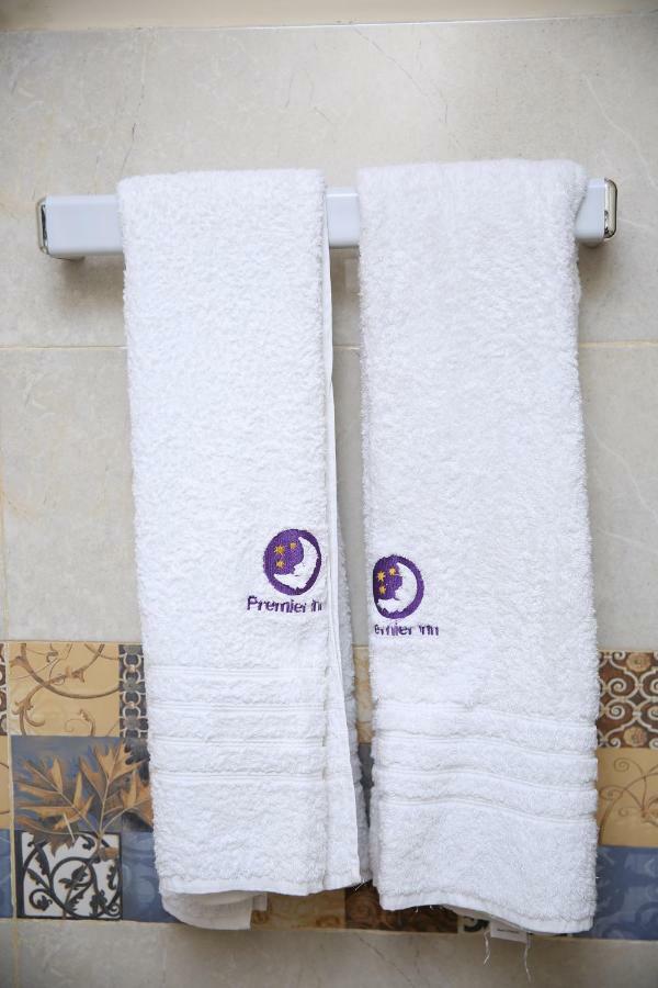 Premier Inn Gulberg Lahore Esterno foto